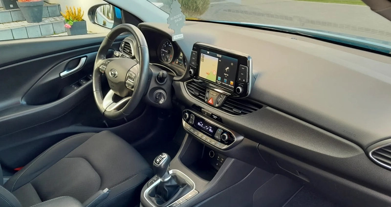 Hyundai I30 cena 52900 przebieg: 93000, rok produkcji 2017 z Ozorków małe 596